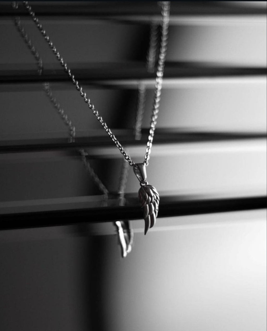 WING PENDANT